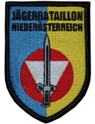 Truppenkörperabzeichen Jägerbataillon Niederösterreich - Klett in Farbe, Dienstausführung